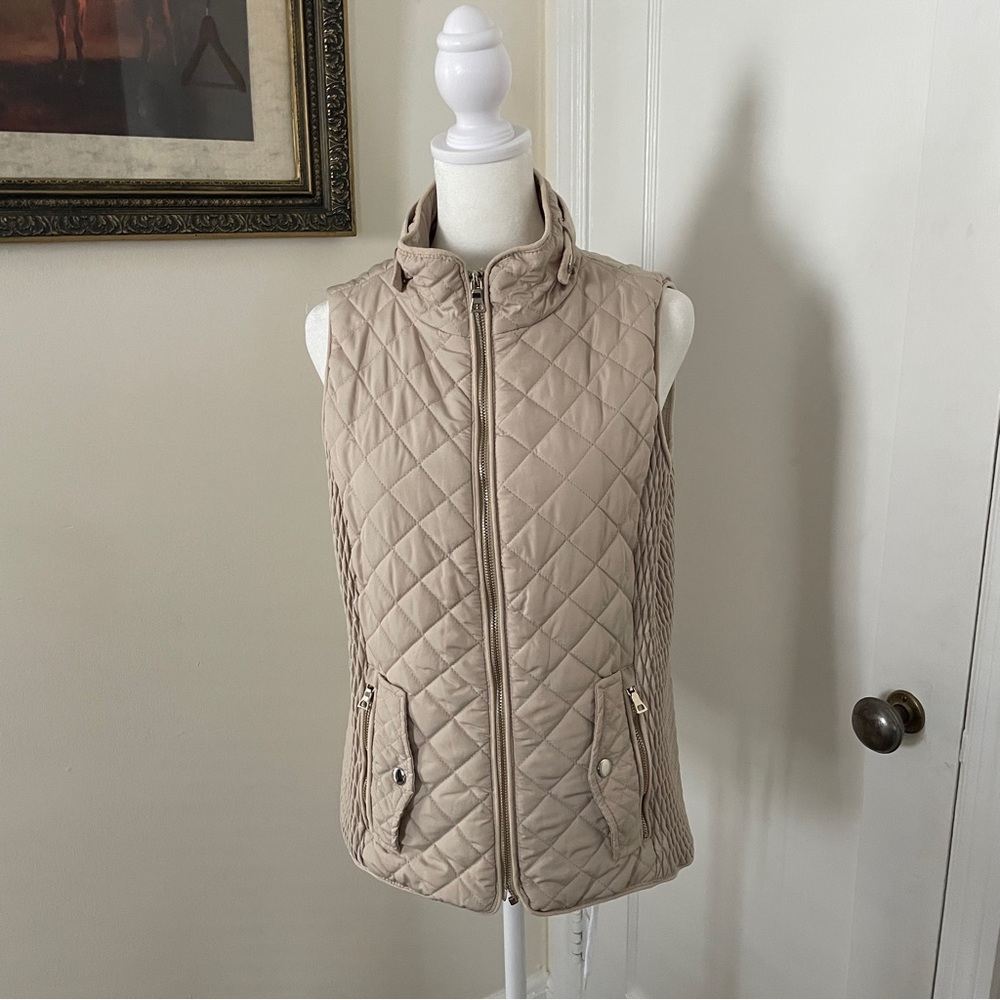 Cream Quilted Vest, Size Small